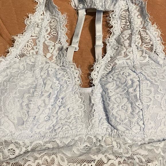 Aerie Brand Eyelash Lace Padded Plunge Bralette Ice Blue NWT Size XXS - Picture 4 of 4